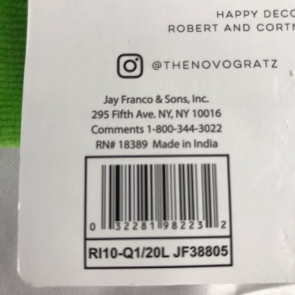 NWT Novogratz Kids 2 in 1 Backpack Set/Beach Towel - Picture 6 of 7